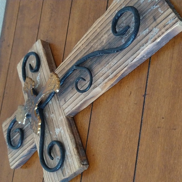 Decorative Rustic Cross - Picture 2 of 6